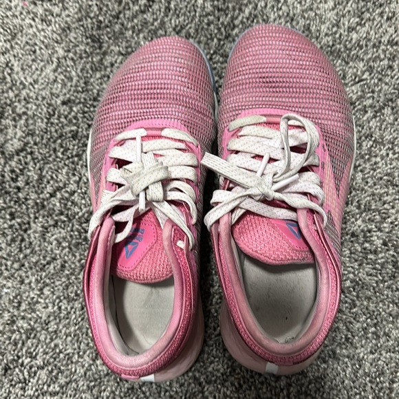 Pink Reebok nanos - Picture 2 of 3